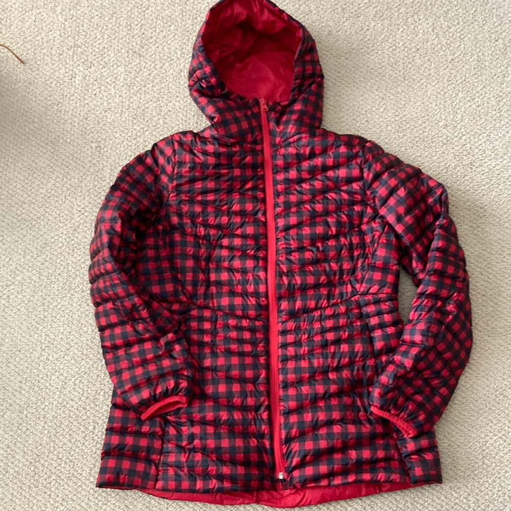Lands’ End Ultra Lightweight Packable Down Jacket Hooded Size Medium Red Black